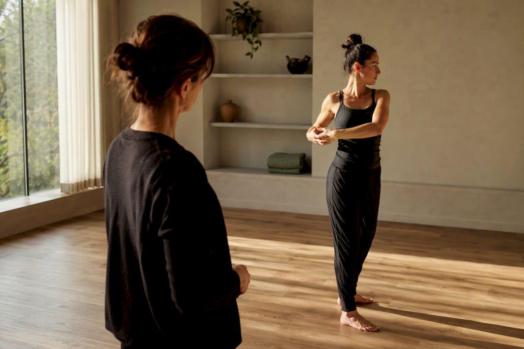 En 4–8 semanas, evaluación postural IKY para practicantes